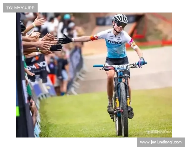 杭州湘湖举办UCI自行车世界系列赛,百国骑手齐聚竞速 杭州湘湖举办UCI自行车世界系列赛,百国骑手齐聚竞速