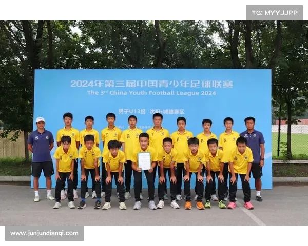 重庆九龙坡区实验外国语学校创历史最佳成绩 U13锦标赛男组获亚军女组获季军 重庆九龙坡区实验外国语学校创历史最佳成绩 U13锦标赛男组获亚军女组获季军