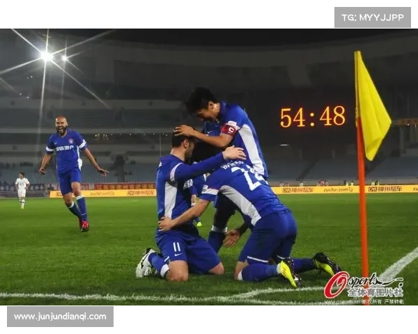 阿根廷世预赛：迪布马丁内斯坐镇门前 后防线调整迎接新挑战